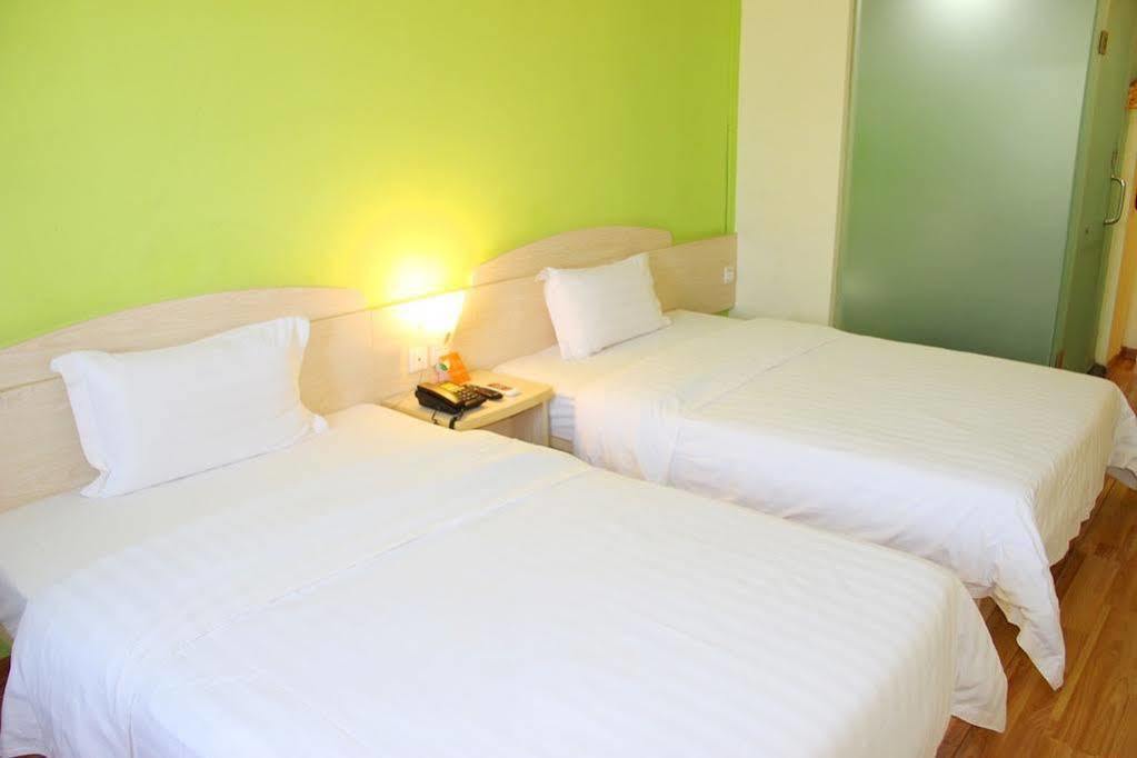 7 Days Inn Quảng Châu Ngoại thất bức ảnh